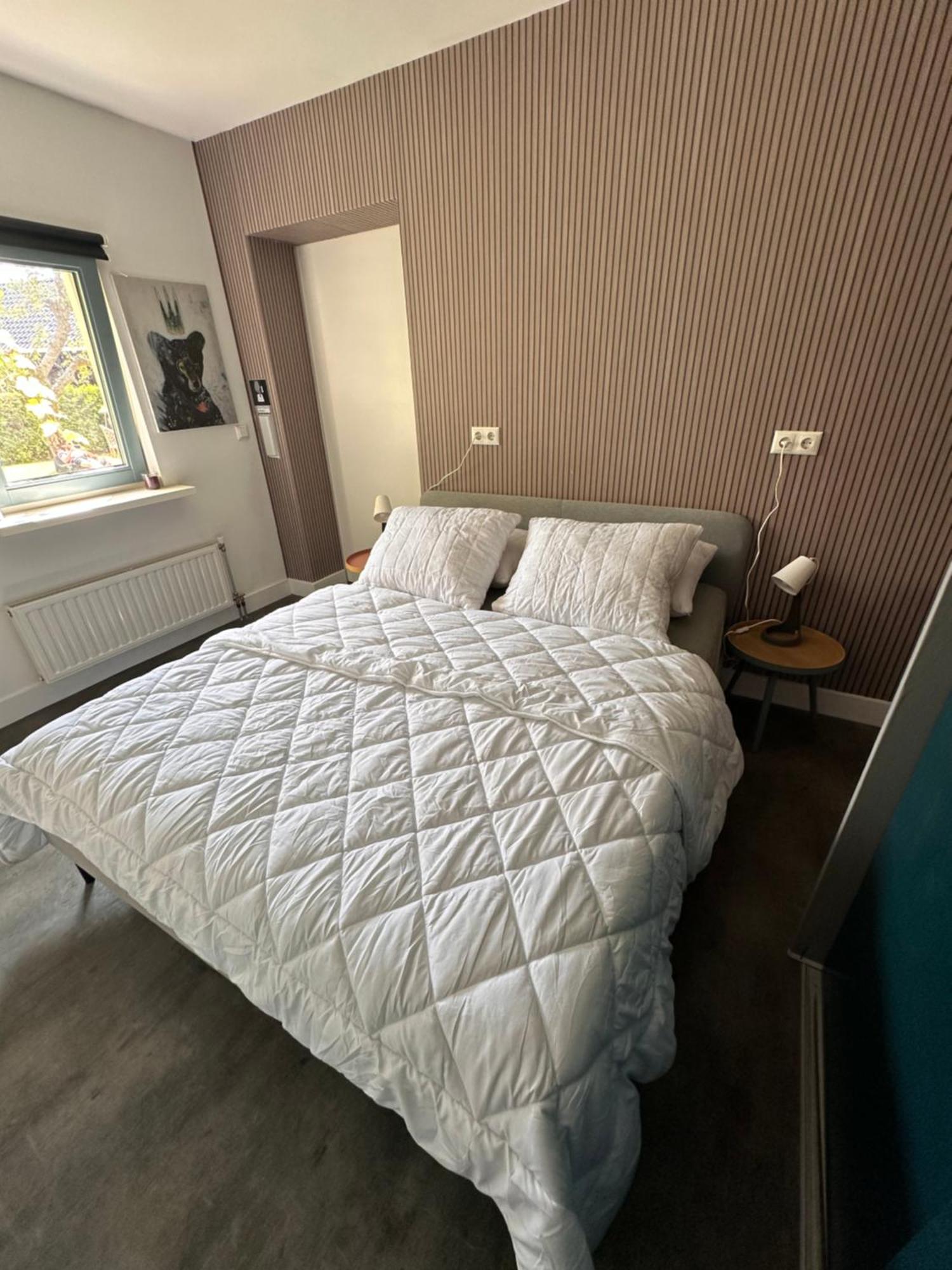 B&B Het Kleine Huisje Эммен Экстерьер фото