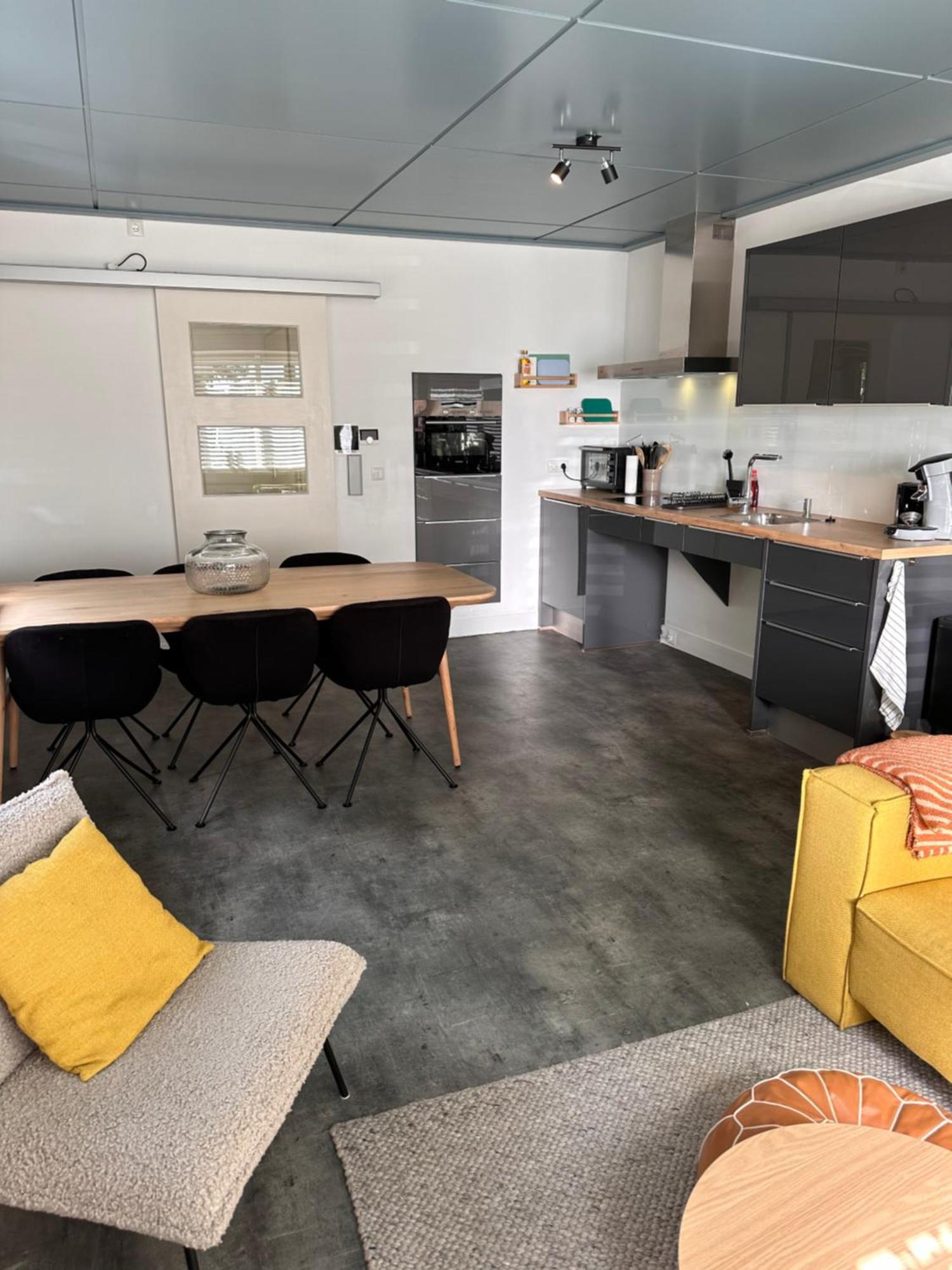 B&B Het Kleine Huisje Эммен Экстерьер фото