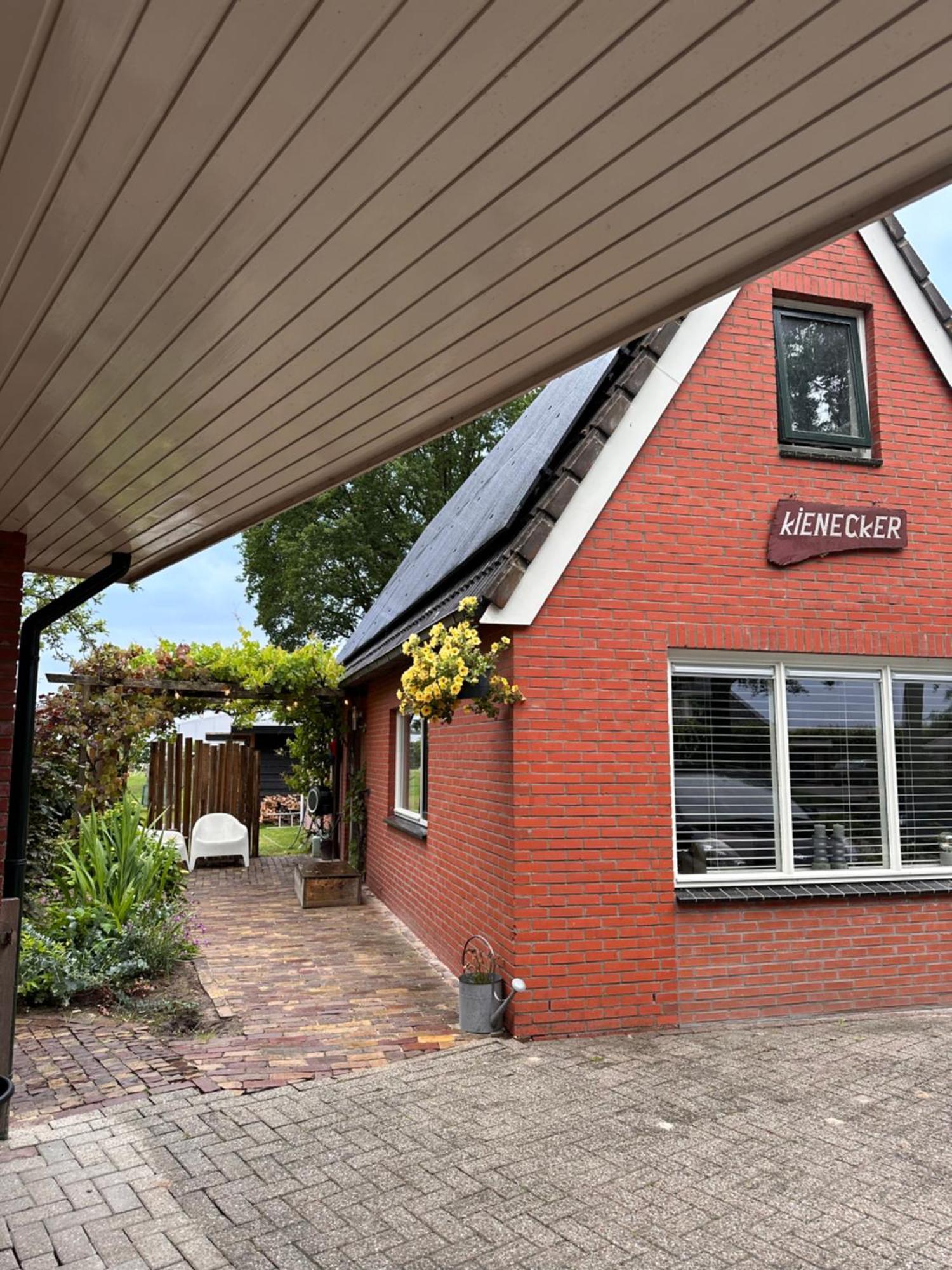B&B Het Kleine Huisje Эммен Экстерьер фото